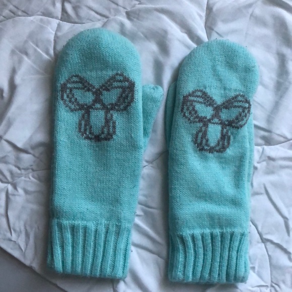 2/ $15 Tna mitts